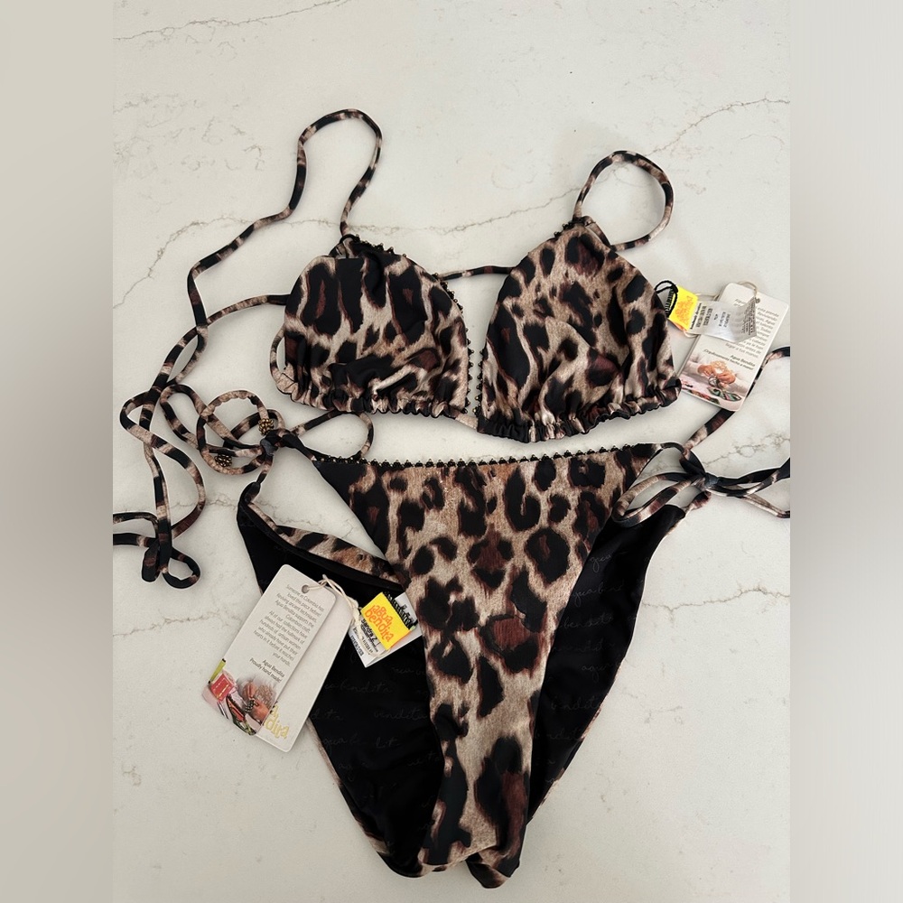 Agua bendita bikini set